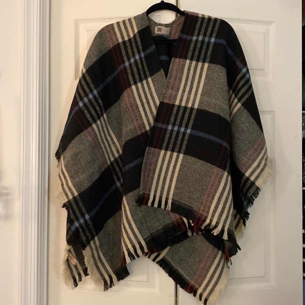 Blanket poncho